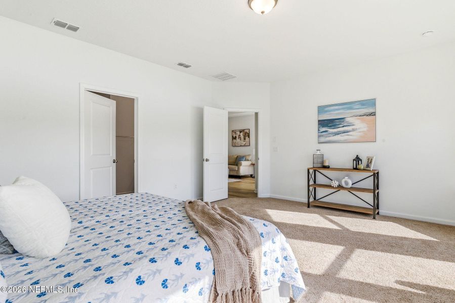 Furnished interior view inside a new home in Beacon Lake, St. Augustine (Image 15).
