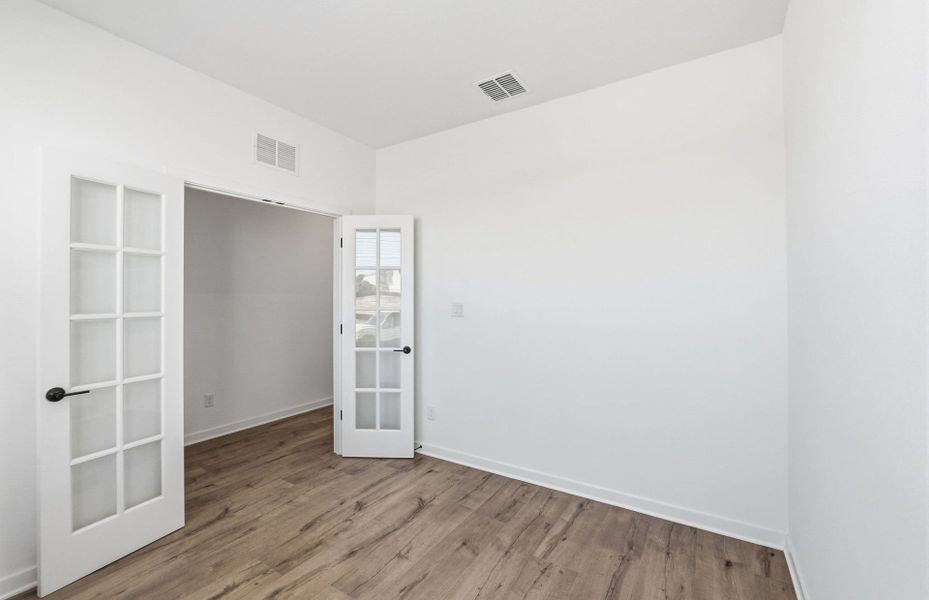 Spacious, unfurnished interior of a new home in Sunfield, Buda (Image 30). Spacious, unfurnished interior of a new home in Sunfield, Buda (Image 30).