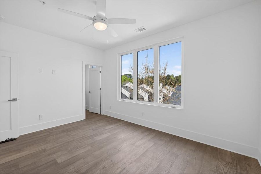 Spacious, unfurnished interior of a new home in , Decatur (Image 31).