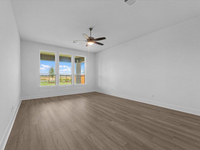 Spacious, unfurnished interior of a new home in Dunham Pointe, Cypress (Image 20).