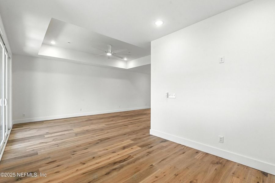 Spacious, unfurnished interior of a new home in , St. Augustine (Image 36).