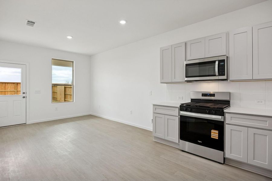 Furnished interior view inside a new home in Crosby Farms, Crosby (Image 9).