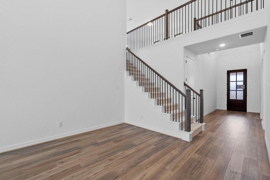 Spacious, unfurnished interior of a new home in Austin Point, Richmond (Image 21).