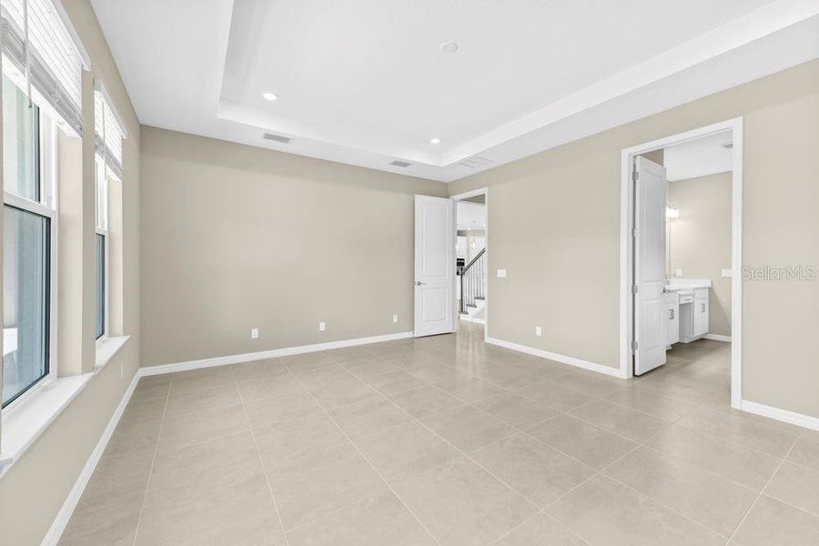 Spacious, unfurnished interior of a new home in Tiburon, Nokomis (Image 25). Spacious, unfurnished interior of a new home in Tiburon, Nokomis (Image 25).