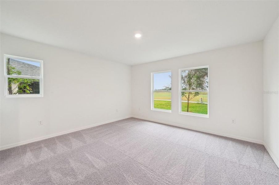 Spacious, unfurnished interior of a new home in Sugarmill Woods, Homosassa (Image 22). Spacious, unfurnished interior of a new home in Sugarmill Woods, Homosassa (Image 22).