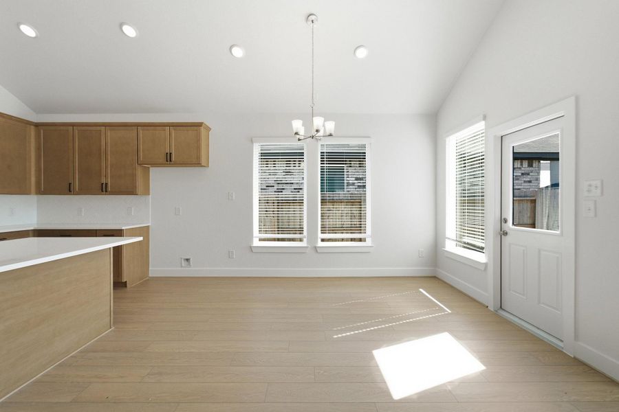 Spacious, unfurnished interior of a new home in Pecan Estates, Crosby (Image 19).