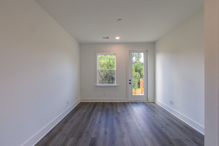Spacious, unfurnished interior of a new home in , North Charleston (Image 73).