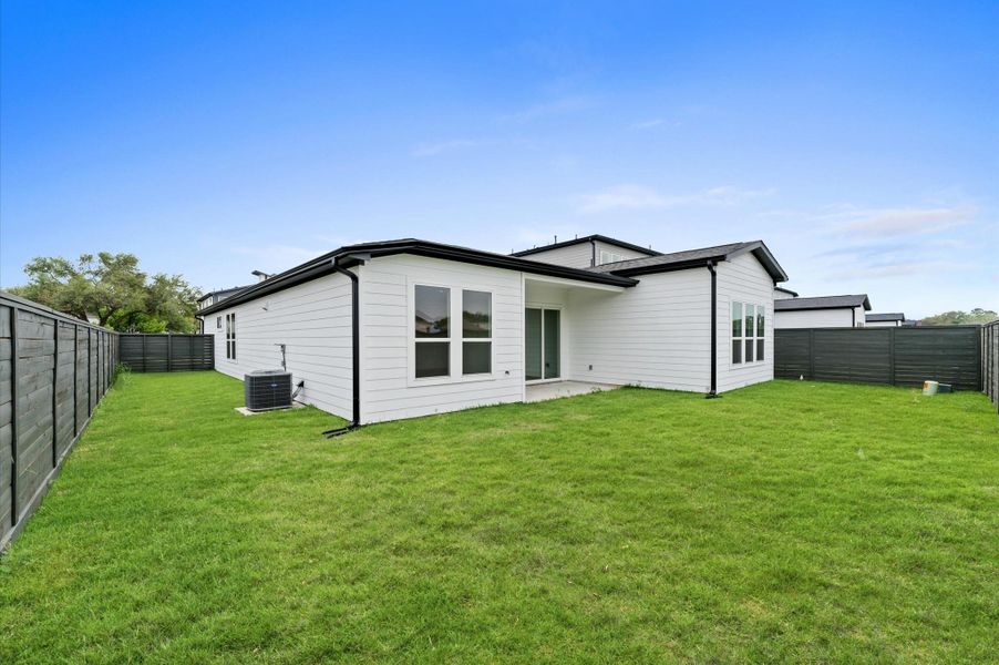 Exterior details and patio area of a home in , Missouri City (Image 21). Exterior details and patio area of a home in , Missouri City (Image 21).