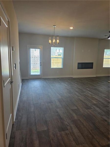 Spacious, unfurnished interior of a new home in Creekbend Overlook, South Fulton (Image 10). Spacious, unfurnished interior of a new home in Creekbend Overlook, South Fulton (Image 10).