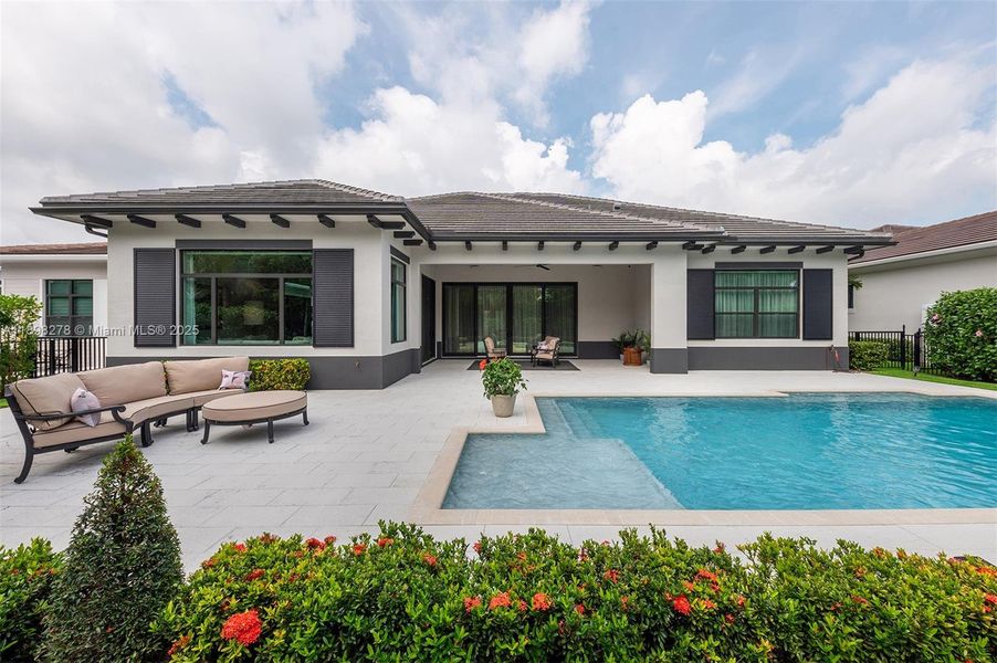 Image 27 of a home in .