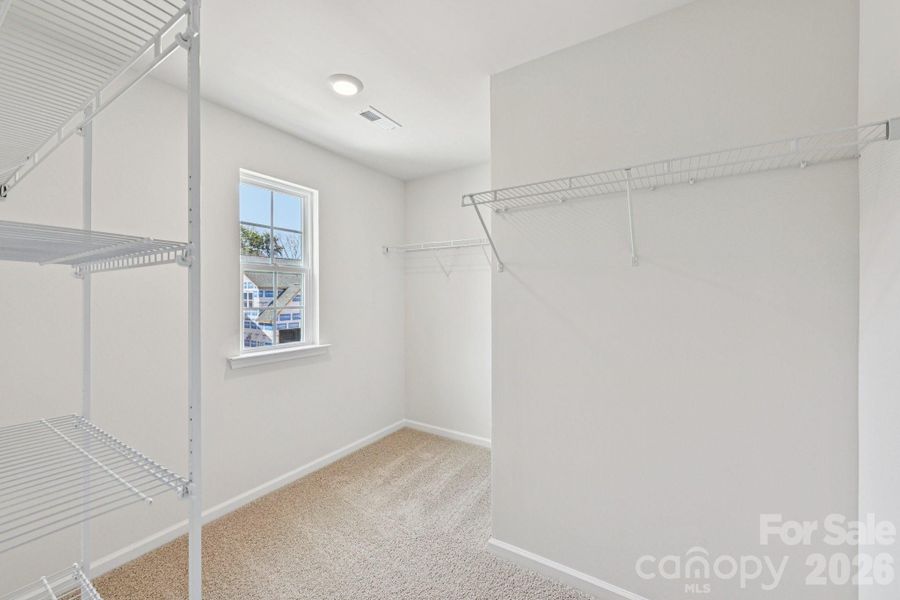 Spacious, unfurnished interior of a new home in Laurelbrook, Sherrills Ford (Image 31).