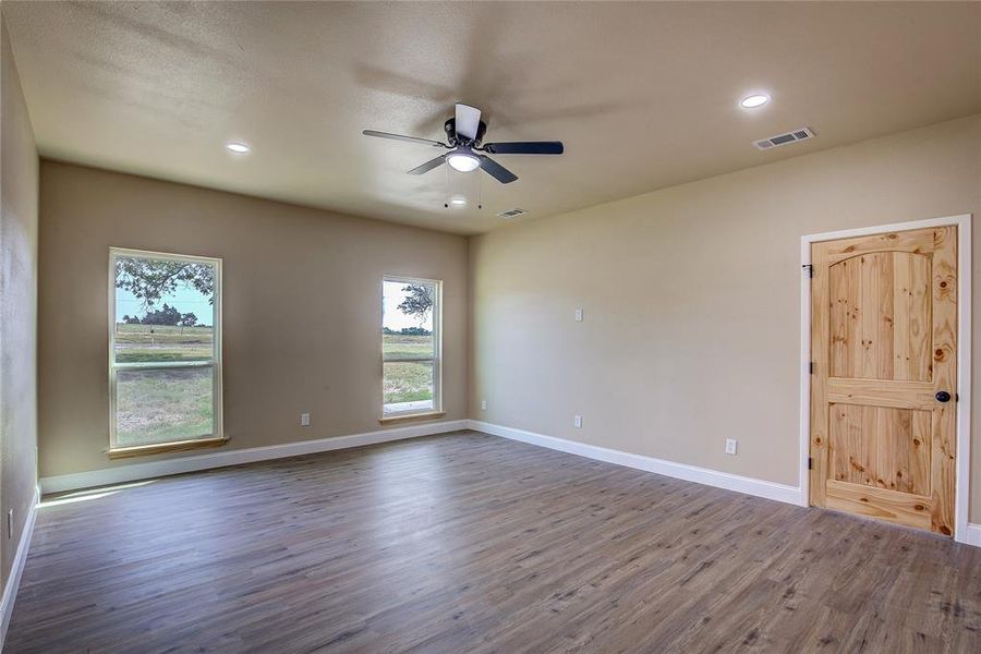 Spacious, unfurnished interior of a new home in , Terrell (Image 37). Spacious, unfurnished interior of a new home in , Terrell (Image 37).