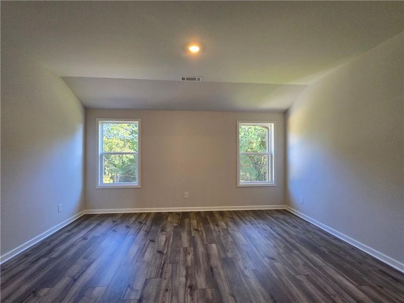 Spacious, unfurnished interior of a new home in Enclave at Logan Point, Loganville (Image 38). Spacious, unfurnished interior of a new home in Enclave at Logan Point, Loganville (Image 38).