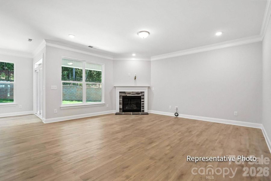Spacious, unfurnished interior of a new home in Waterford Commons, Rock Hill (Image 18).