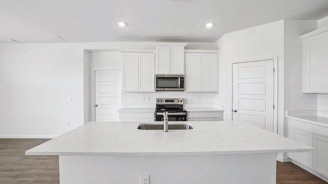 Furnished interior view inside a new home in Harmony at Lake Eloise, Winter Haven (Image 7).