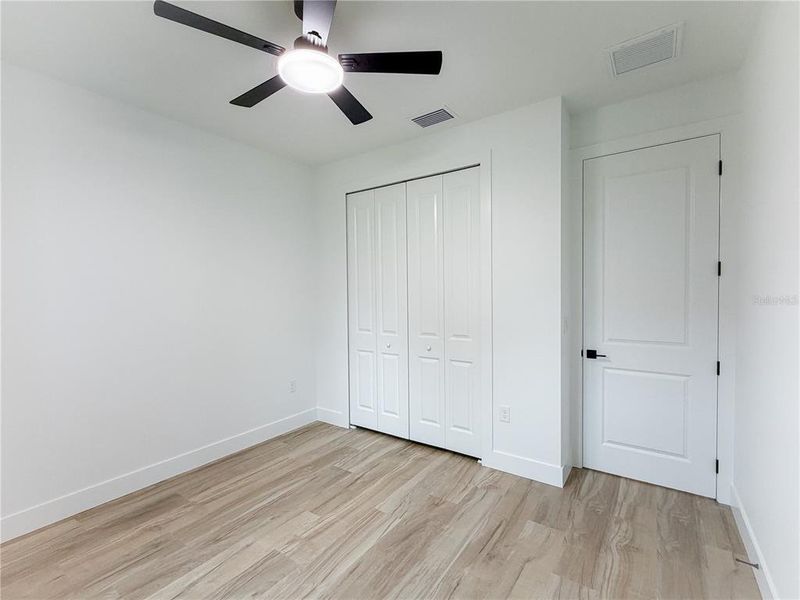 Spacious, unfurnished interior of a new home in , North Port (Image 37).