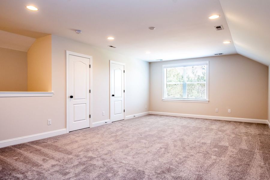 Representative unfurnished interior of a home built from the Pinehurst with 3rd Floor Retreat by Greybrook Homes in Edmunds Farm, Clover (Image 23).