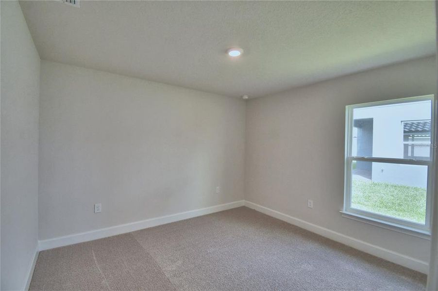 Spacious, unfurnished interior of a new home in Lake Juliana Estates, Auburndale (Image 17). Spacious, unfurnished interior of a new home in Lake Juliana Estates, Auburndale (Image 17).