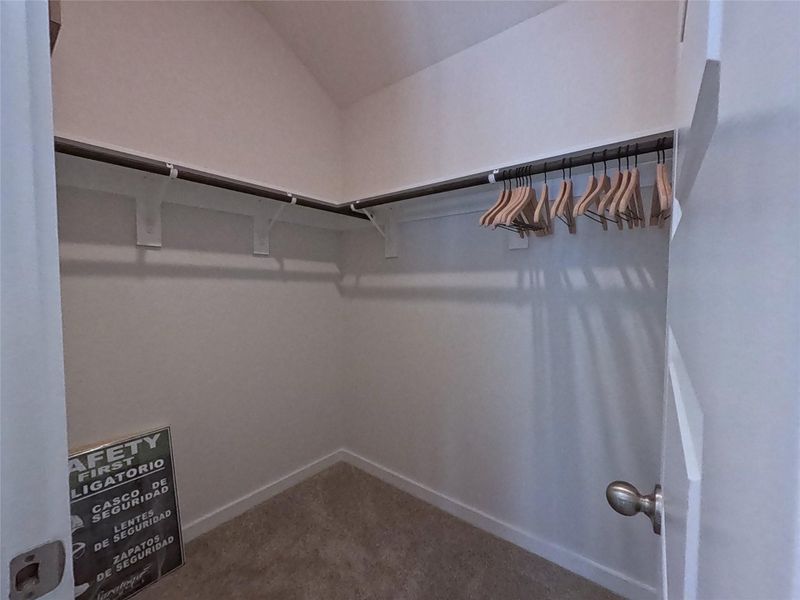 Representative photo: This image is of a model home featuring the same floor plan as the house currently under construction. Please note that colors, finishes, and upgrades may vary from the actual home being built.