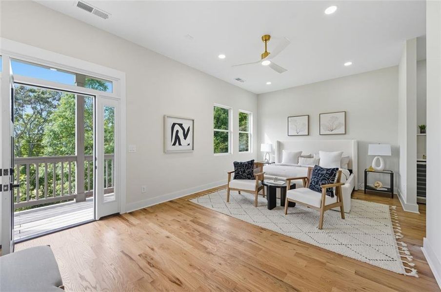 Furnished interior view inside a new home in , Atlanta (Image 32). Furnished interior view inside a new home in , Atlanta (Image 32).