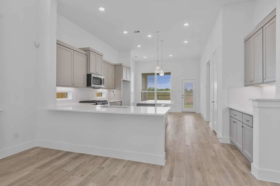 Representative furnished interior of a home built from the Durango by Chesmar Homes in Sienna 45', Missouri City (Image 5).