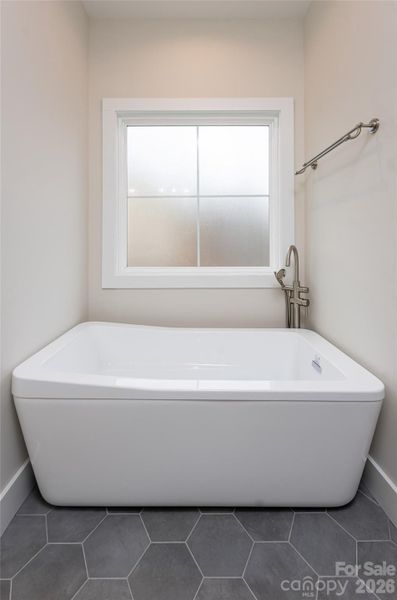 Image 39 of a home in .