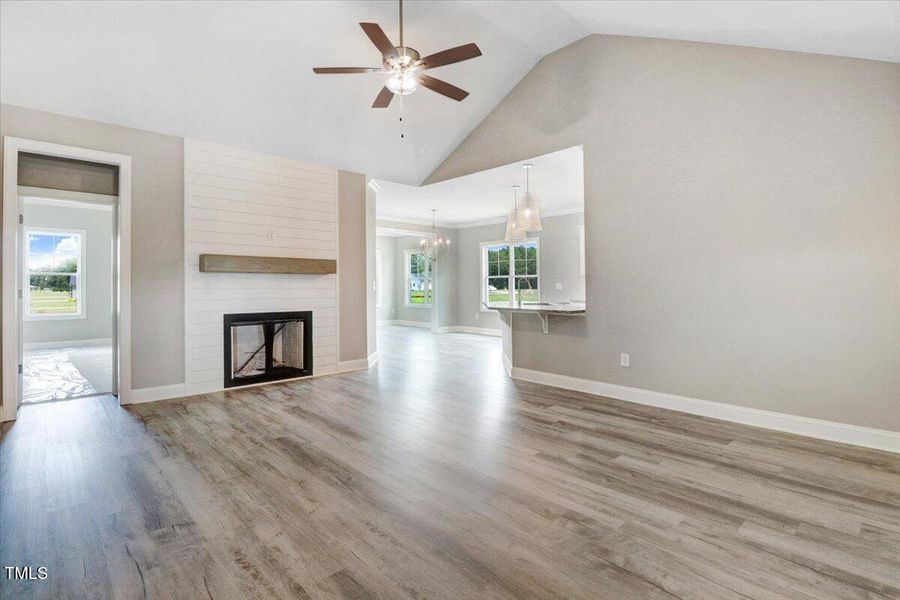 09-9279 Bear Run Ln-9