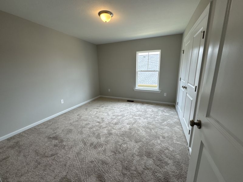 Spacious, unfurnished interior of a new home in Windsor, North Augusta (Image 22).