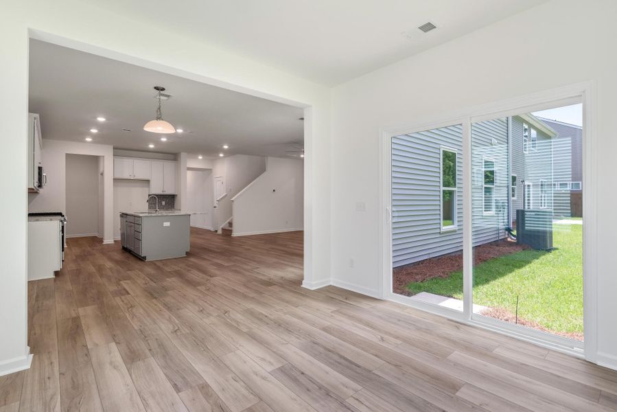 Spacious, unfurnished interior of a new home in Oakley Pointe, Moncks Corner (Image 22).