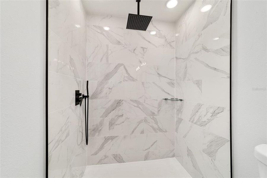 Image 43 of a home in . Image 43 of a home in .