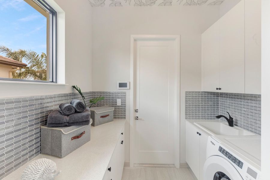 Representative furnished interior of a home built from the Fairway by CC Homes in Maple Ridge, Ave Maria (Image 4).