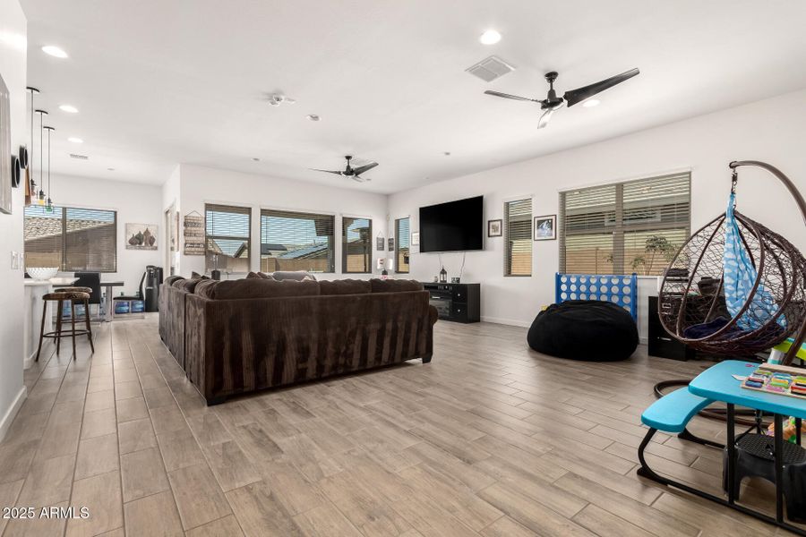 08 - McNeil 3832 08 - McNeil 3832