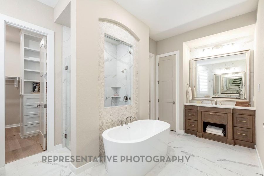 Furnished interior view inside a new home in Briarley, Montgomery (Image 12).