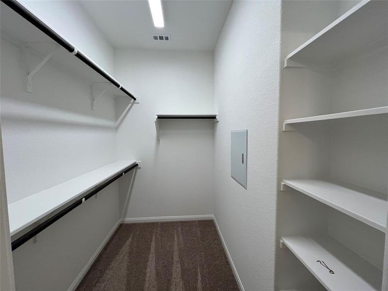 Not actual home-Demonstration purposes only of floorplan layout. Same floorplan, but model home at 8525 Wellspring Loop. Not actual home-Demonstration purposes only of floorplan layout. Same floorplan, but model home at 8525 Wellspring Loop.