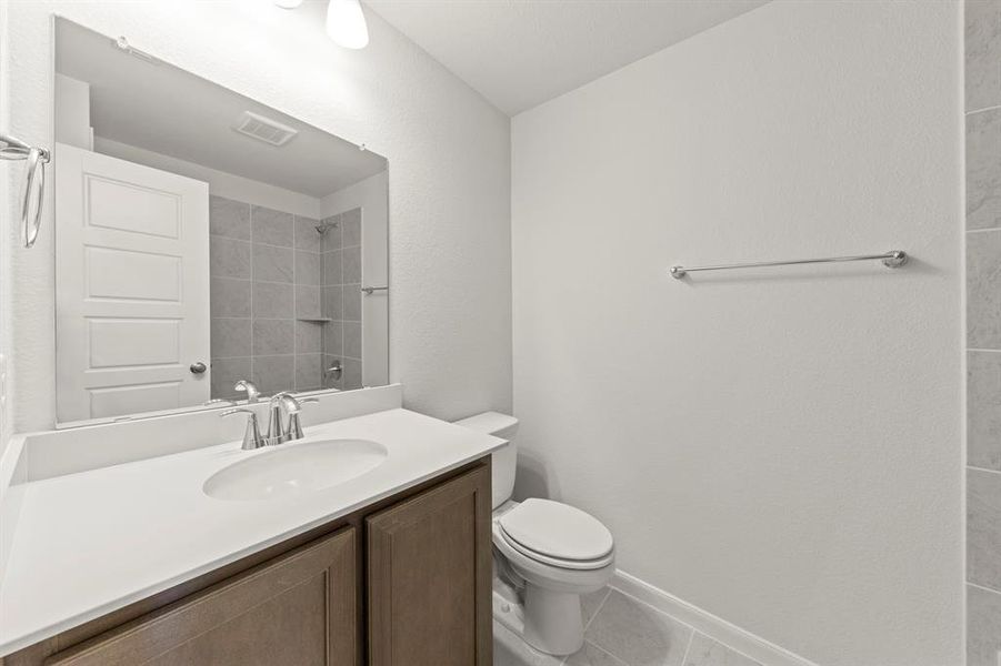 18_5530 Burford, Celina