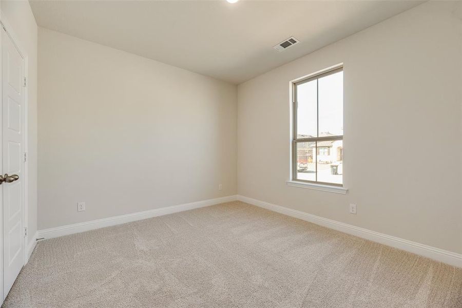 Spacious, unfurnished interior of a new home in Villages of Hurricane Creek, Anna (Image 29). Spacious, unfurnished interior of a new home in Villages of Hurricane Creek, Anna (Image 29).