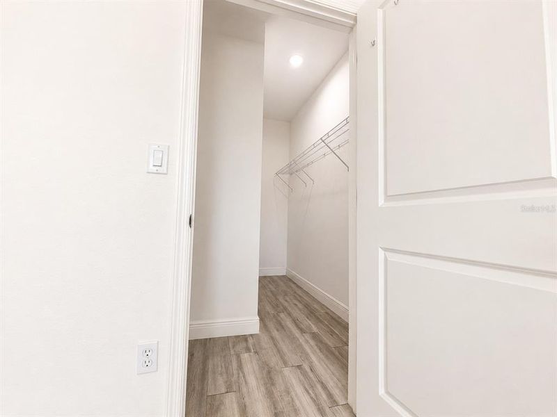 Spacious, unfurnished interior of a new home in , Labelle (Image 6).