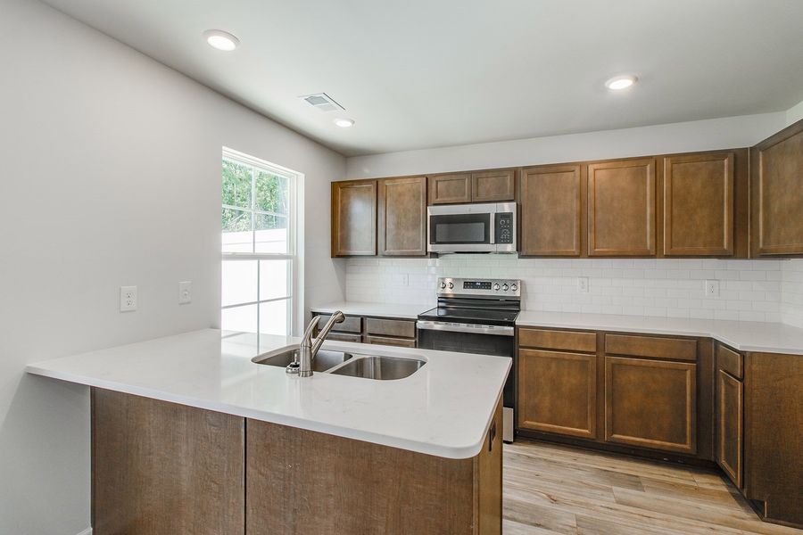 Furnished interior view inside a new home in Haynes Park, Columbia (Image 7).