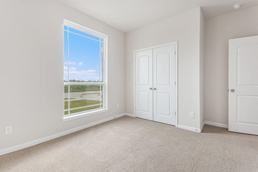 Spacious, unfurnished interior of a new home in , Bay City (Image 23). Spacious, unfurnished interior of a new home in , Bay City (Image 23).