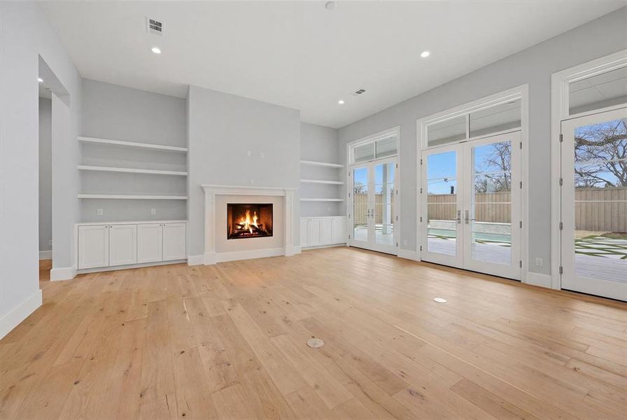 Spacious, unfurnished interior of a new home in , Dallas (Image 23).
