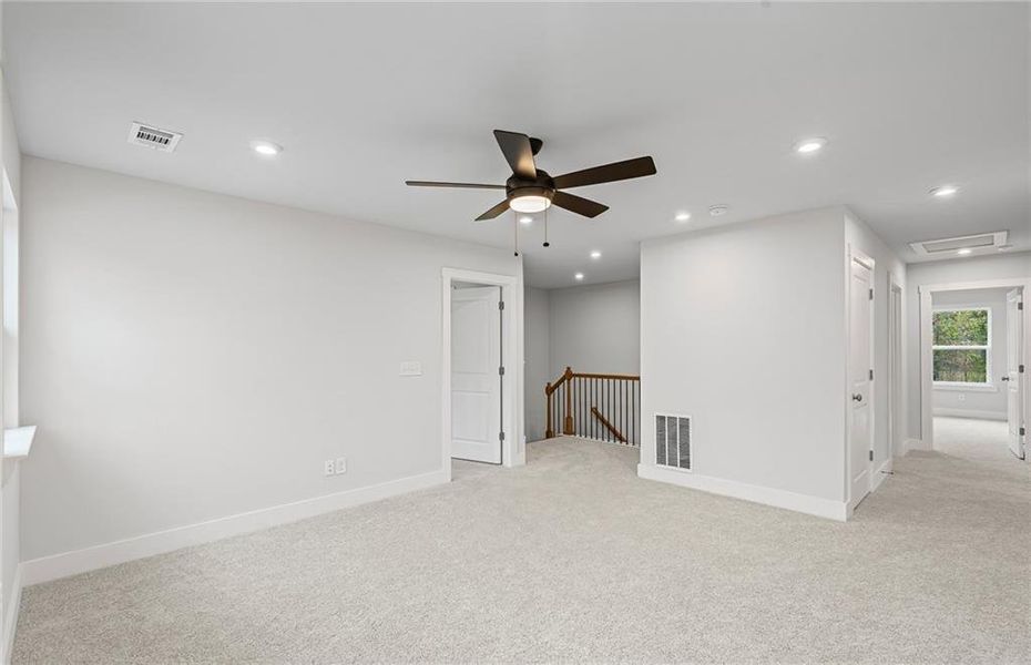 Spacious, unfurnished interior of a new home in Oakwood, Cumming (Image 38).