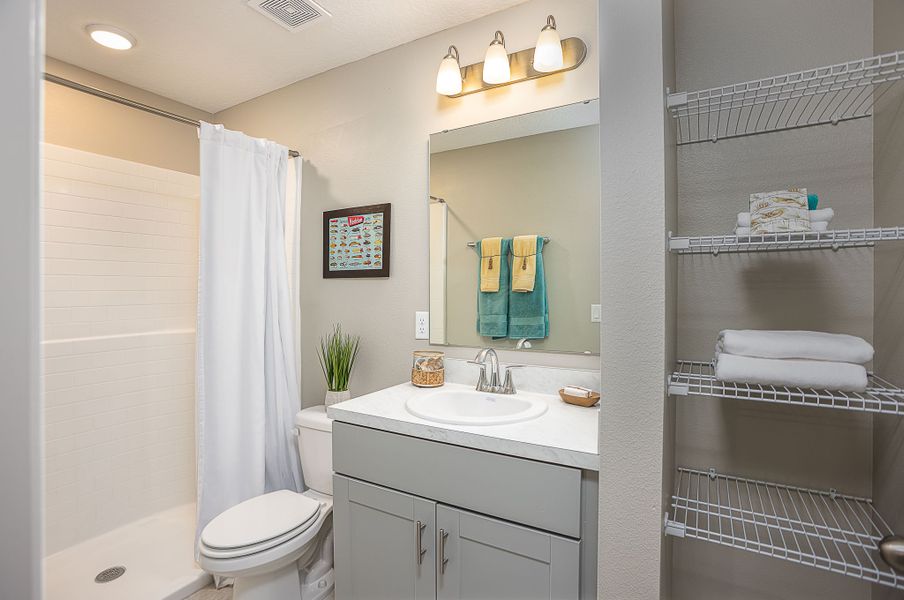 Representative furnished interior of a home built from the Sycamore by Maronda Homes in Woodland Ranch, Lake Wales (Image 30).