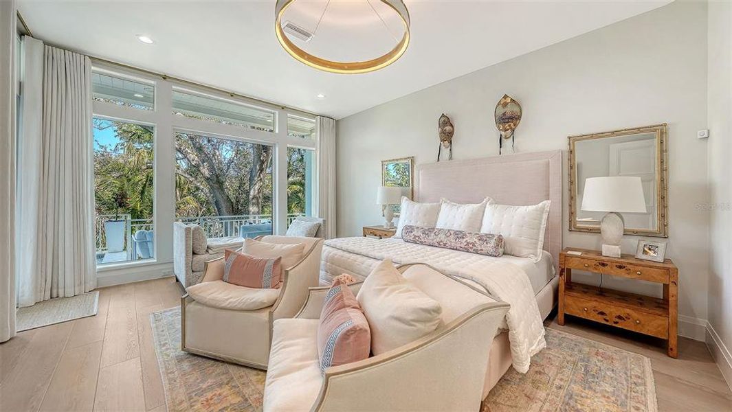 Furnished interior view inside a new home in , Sarasota (Image 31).