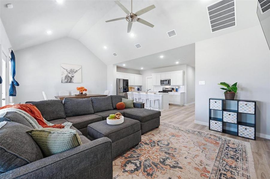 Furnished interior view inside a new home in Ventana, Fort Worth (Image 14). Furnished interior view inside a new home in Ventana, Fort Worth (Image 14).
