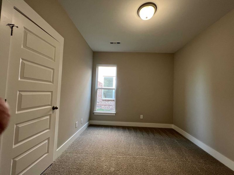 Spacious, unfurnished interior of a new home in Westfield Garden Homes, Gallatin (Image 11).