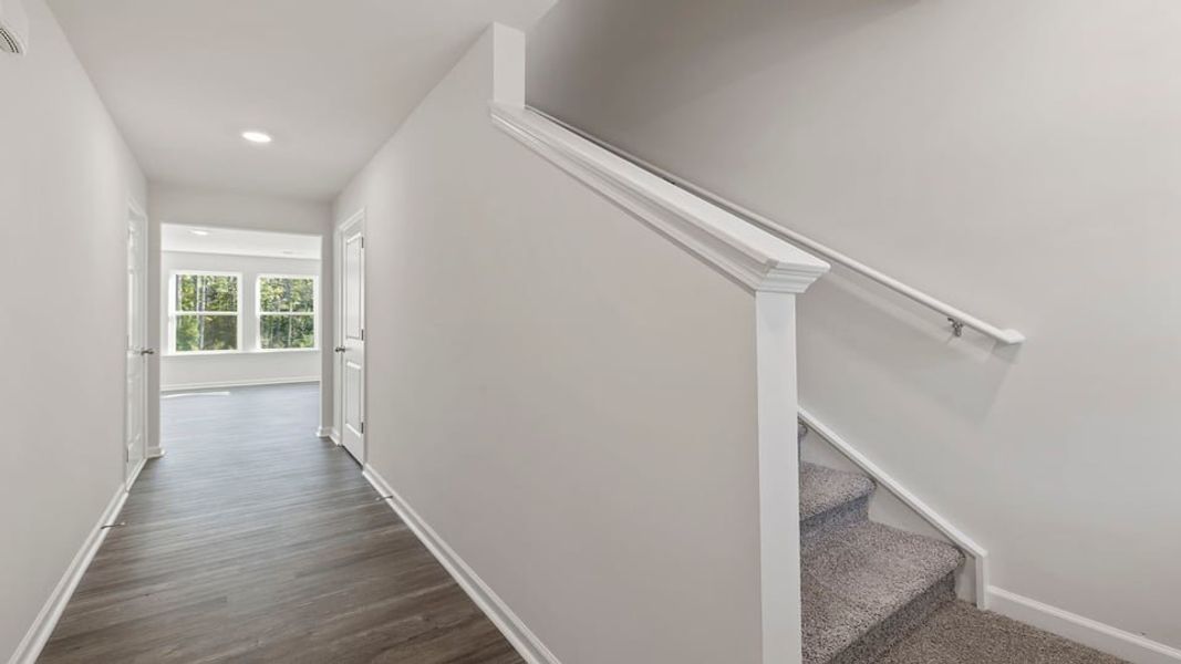 Spacious, unfurnished interior of a new home in Durbin Meadows, Fountain Inn (Image 14).