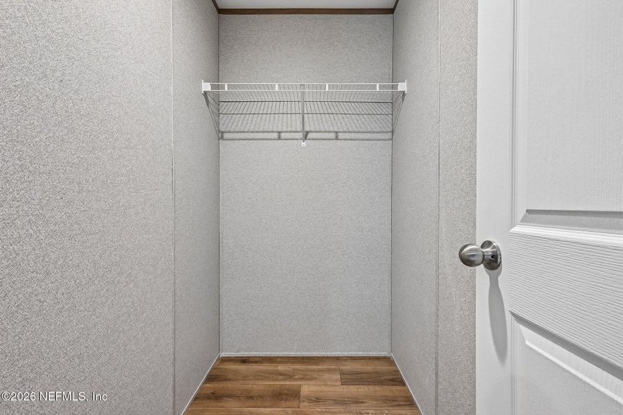 Spacious, unfurnished interior of a new home in , Starke (Image 43).