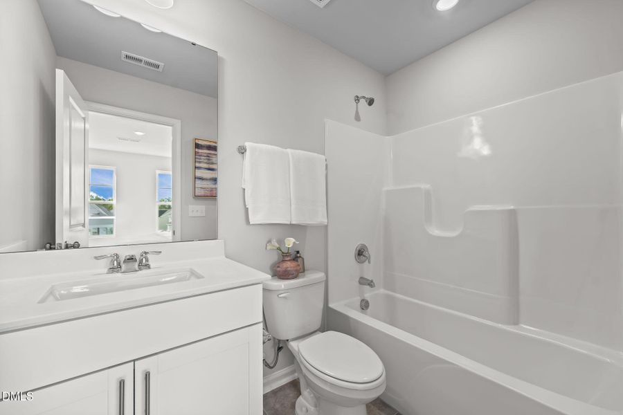 737 Painted Daisy Way