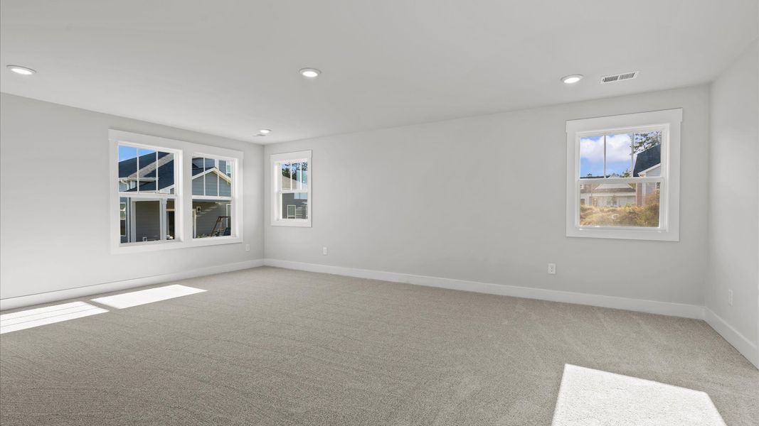 Furnished interior view inside a new home in Wells Crossing, Seneca (Image 23).