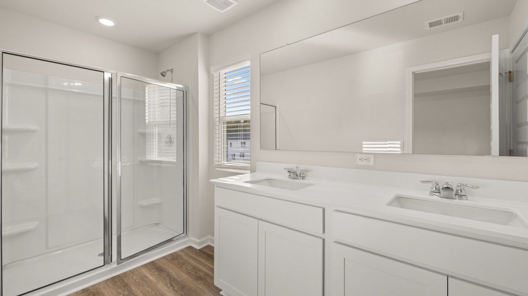 Representative furnished interior of a home built from the Darwin by D.R. Horton in Poplar Preserve, Newnan (Image 11).
